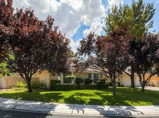 30 Pheasant Ridge Dr, Henderson, NV 89014