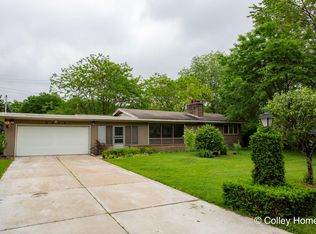 2540 Bristolwood Dr NW, Grand Rapids, MI 49544