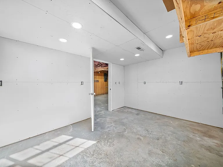 103 Millers Hill Rd — Photo 26