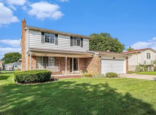 5025 Temple Dr, Sterling Heights, MI 48310