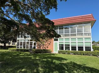 31 Pine Arbor Ln APT 206, Vero Beach, FL 32962