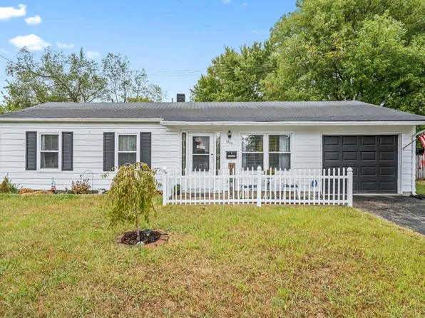 1700 Hartley Ave, New Carlisle, OH 45344