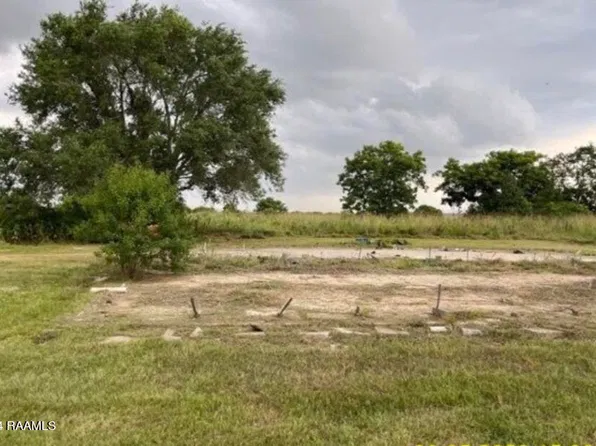 6313 China Cemetery Rd, Elton, LA 70532