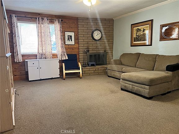 5th image of 27440 Cornell St