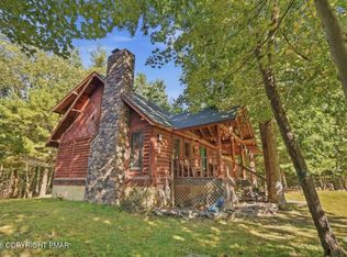 3130 Stony Run Ln, Cresco, PA 18326