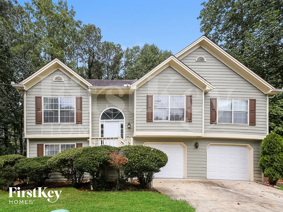 1480 Royale Castle Dr