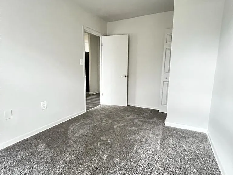 5301 Quincy St — Photo 45