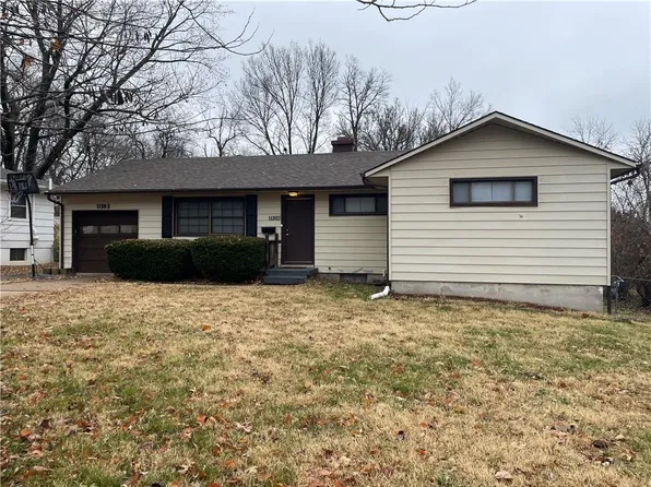 11303 Spring Valley Rd, Kansas City, MO 64134