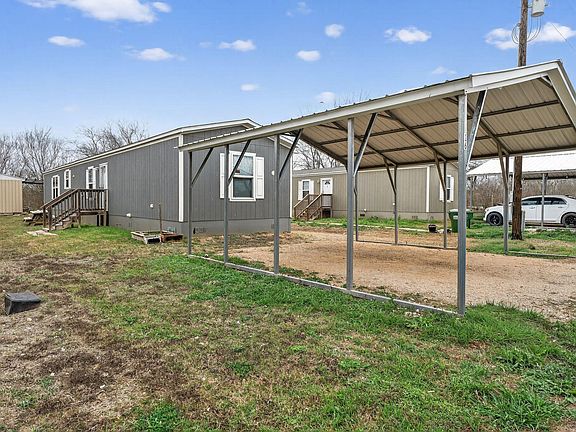 2nd image of 16 4th St