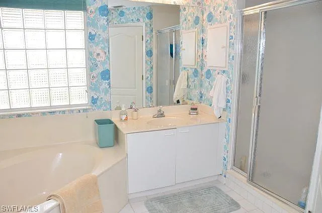 7040 Pelican Bay Blvd #D-404 — Photo 18