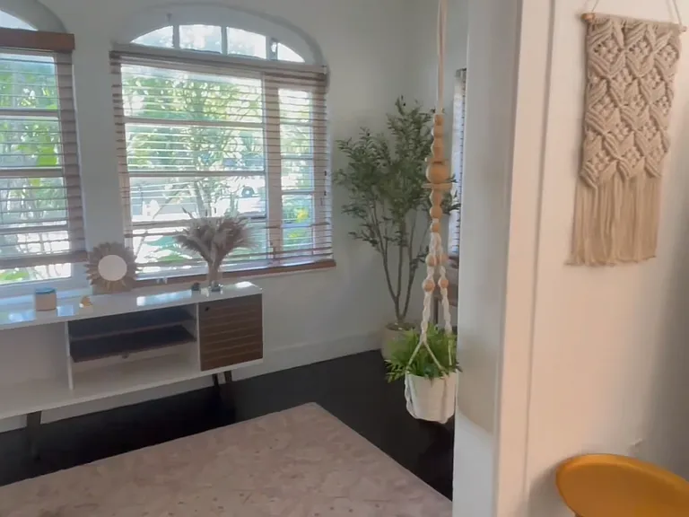 130 NE 23rd St #1 — Photo 3