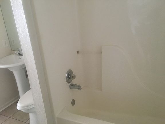 3rd image of 3350 Brannon Ave #B