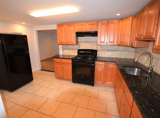 35 Hickory St UNIT 1, Bloomfield, NJ 07003