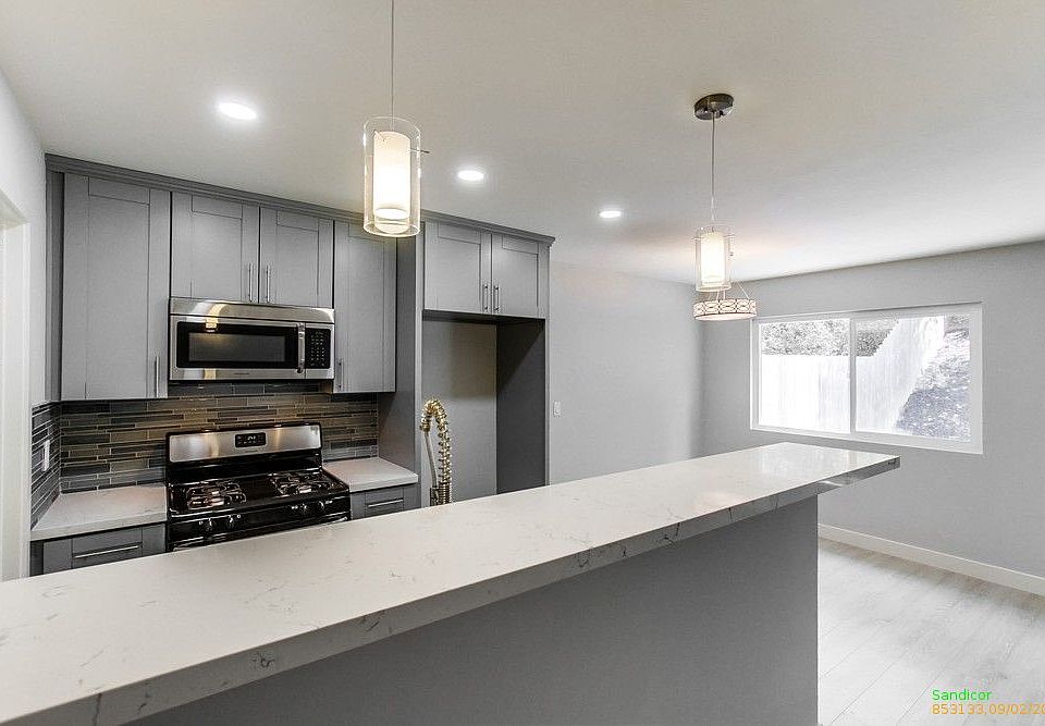 1st image of 4233 Bonita Dr