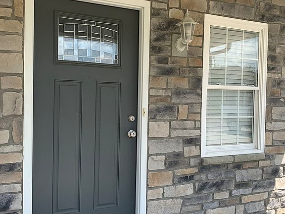 5th image of 30 Paradise Ln