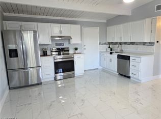425 N Yale St, Las Vegas, NV 89107
