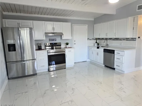 425 N Yale St, Las Vegas, NV 89107