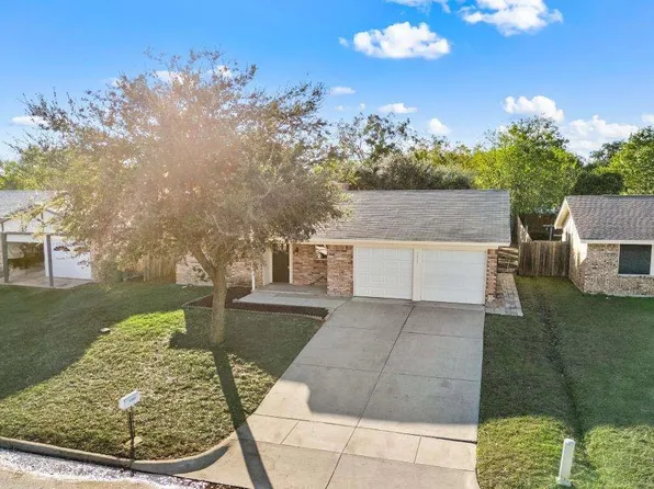 3061 Gene Ln, Haltom City, TX 76117