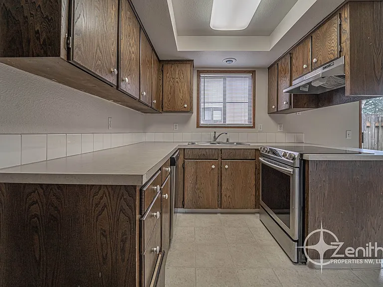 3018 NE 78th Ave — Photo 9