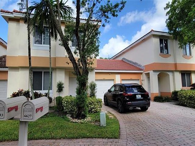 1st image of 6633 Hidden Cove Dr #2