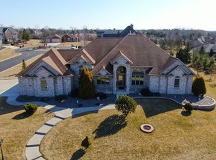 325 Wellington Dr, Union Grove, WI 53182