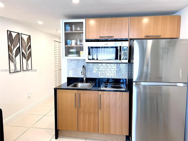 1750 N Bayshore Dr #1218 — Photo 5