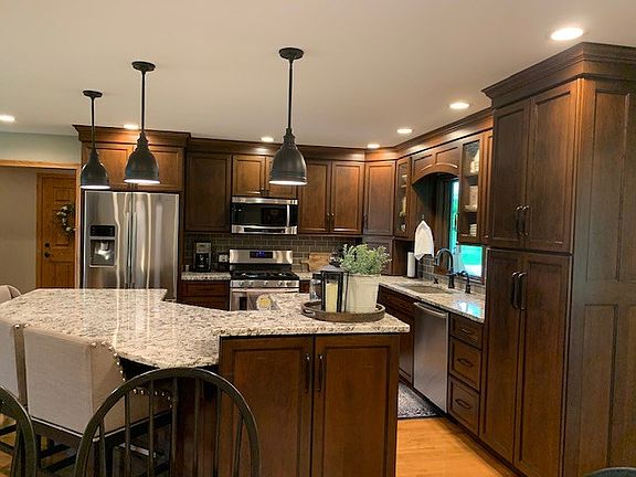 4th image of 411 Township Road 1150