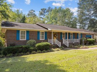 40 Pine St E, Lillington, NC 27546