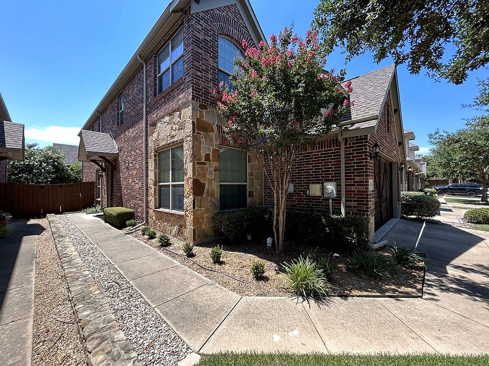 1st image of 3105 Aurora Dr