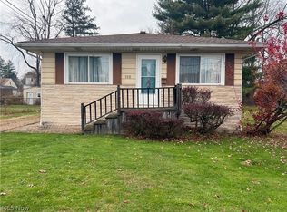 152 26th St NW, Barberton, OH