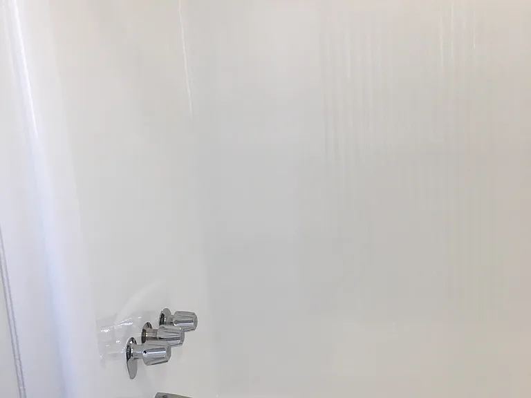 Tarzana Apartments — Photo 21
