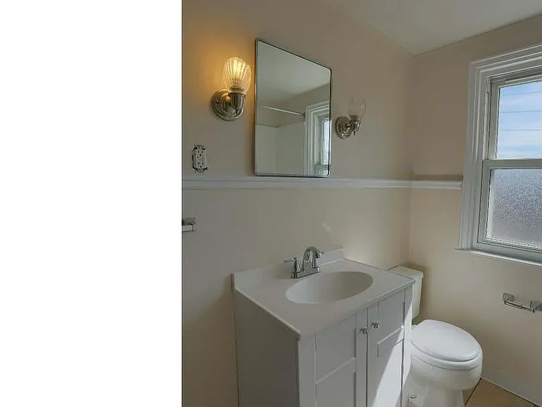 205 Sycamore Rd — Photo 23