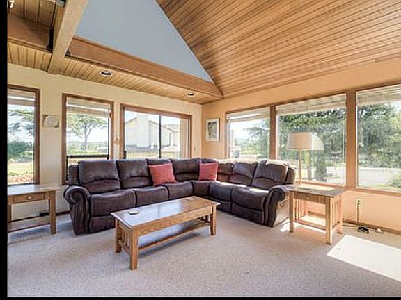 4th image of 90538 Fairway Dr