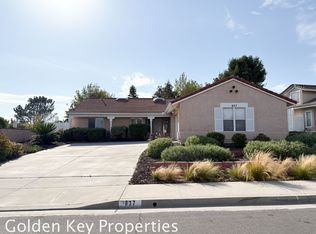 837 Muirfield Dr, Oceanside, CA 92058