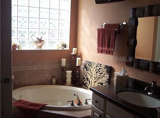 4th image of 1195 Green Vista Cir