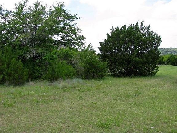 4th image of 110 County Road 2965