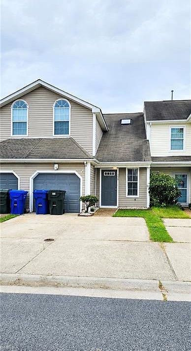 1st image of 158 Squire Reach