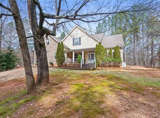 215 Old Cherokee Rd, Cleveland, GA 30528