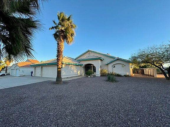 2nd image of 1660 E Winter Haven Drive