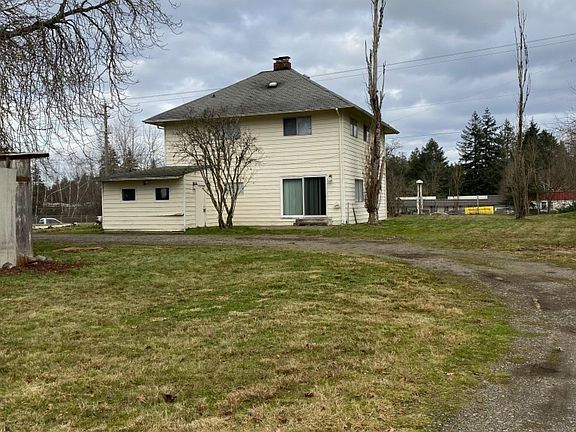 3rd image of 21426 Mountain Hwy E