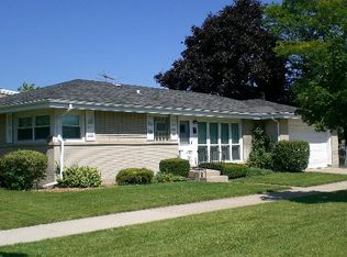 7202 W Conrad Ave, Niles, IL 60714