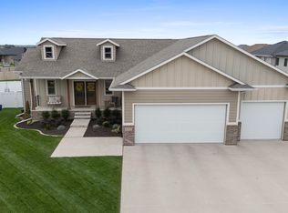 6723 E 45th St, Sioux Falls, SD 57110