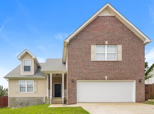 128 Mary Joe Martin Dr, La Vergne, TN 37086
