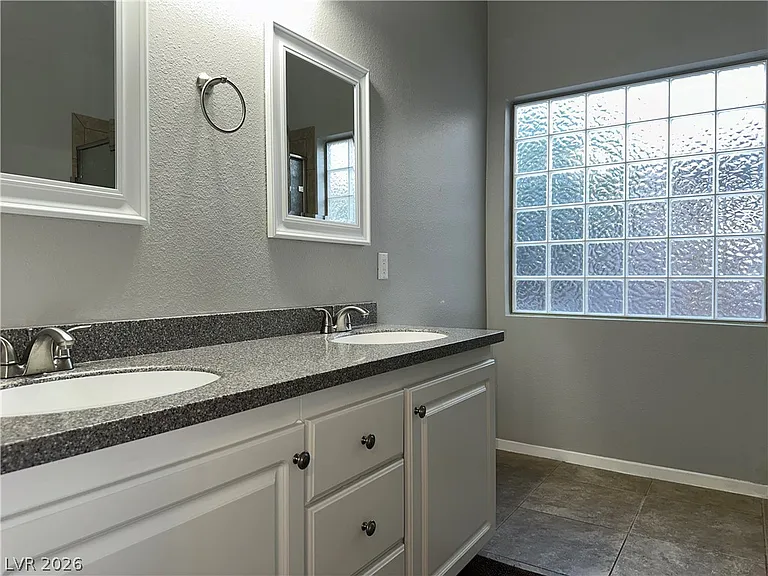 27 Garrett Ct — Photo 10
