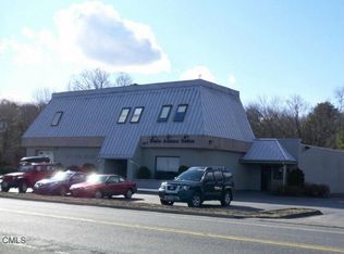 627 Main St, Monroe, CT 06468