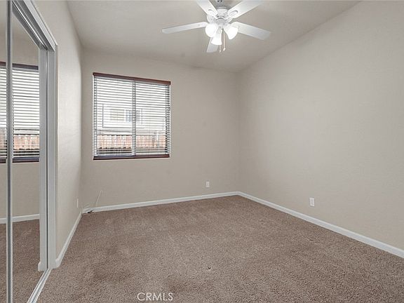 3rd image of 316 Rose Ave