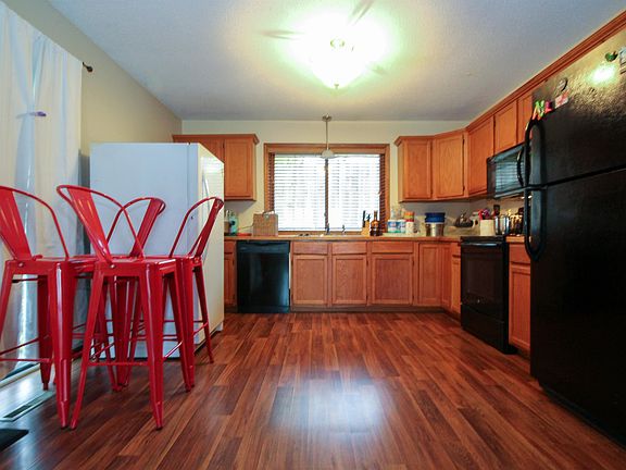 2nd image of 10752 Nesbitt Ave S