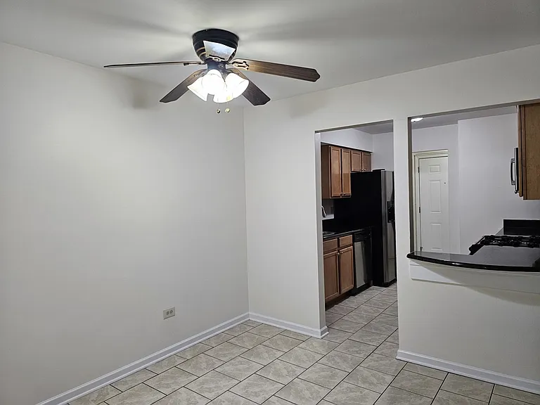 833 Village Quarter Rd #G-5 — Photo 22