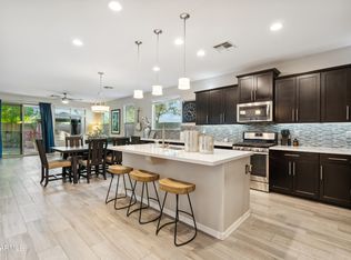 4930 S Bridal Vail Dr, Gilbert, AZ 85298