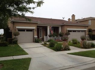 941 McCall Dr, Corona, CA 92881